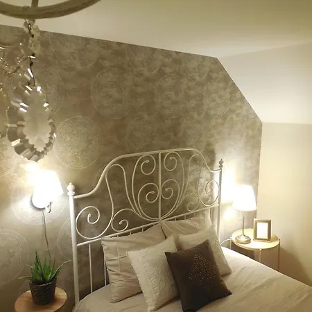 The Hotel 2*